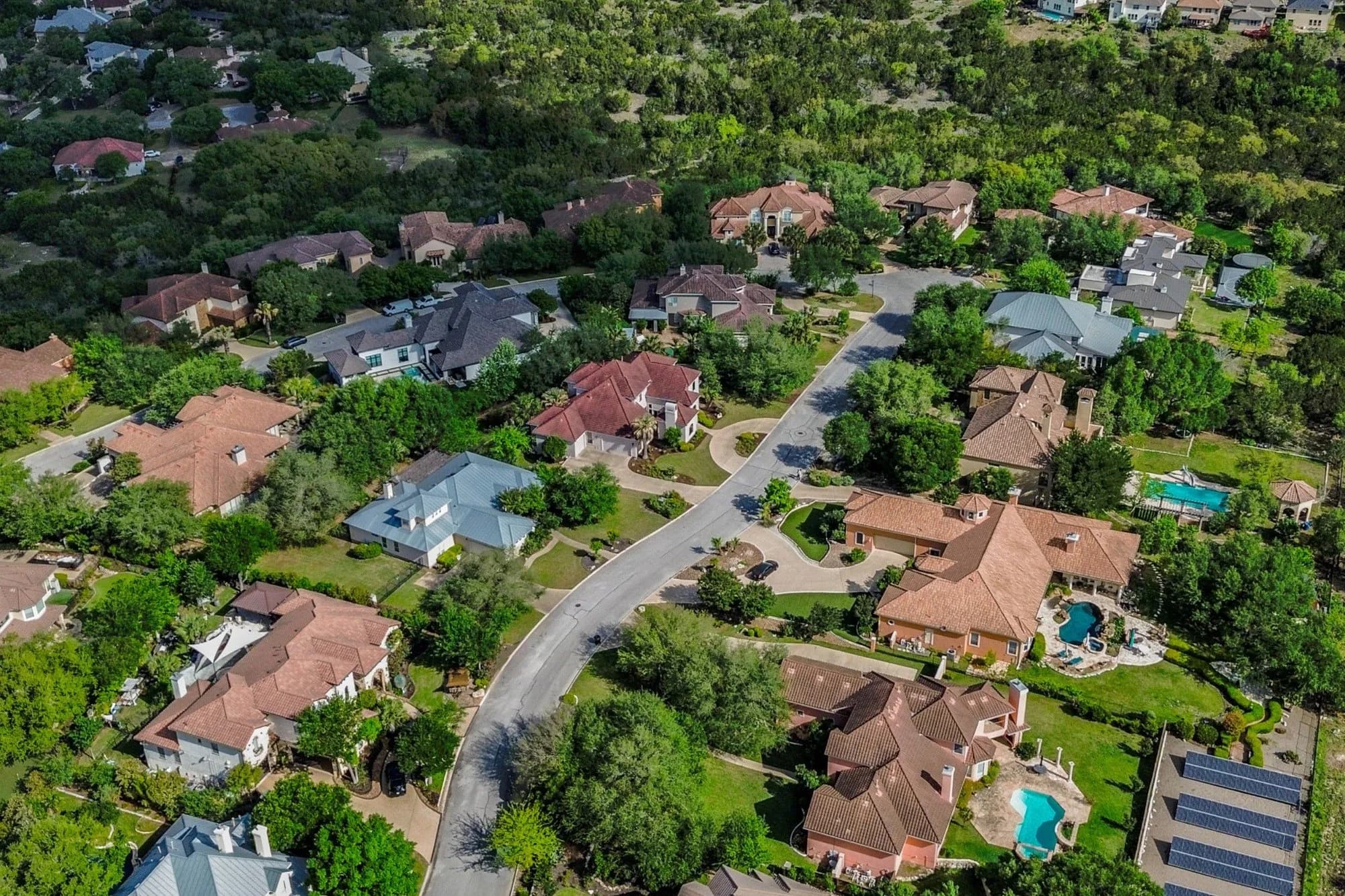915 Campanile, San Antonio, TX – sold home, aerial view of the street