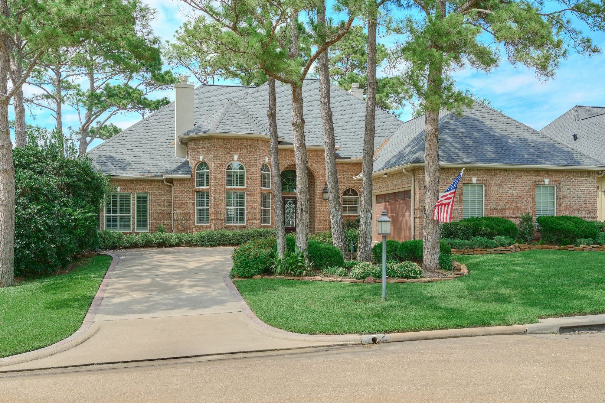 Exterior of 331 Wedgewood Drive